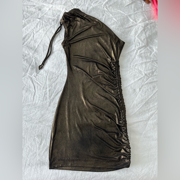 Guess shimmery one shoulder mini dress - Picture 3 of 5